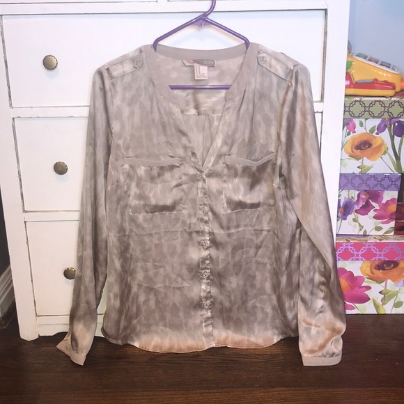 Forever 21 polyester button down - Picture 2 of 5